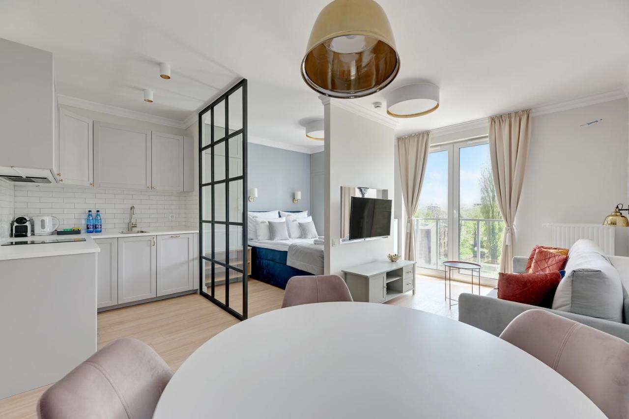 Aura 40 City Center & Free Parking By Downtown Apartments 格但斯克 外观 照片