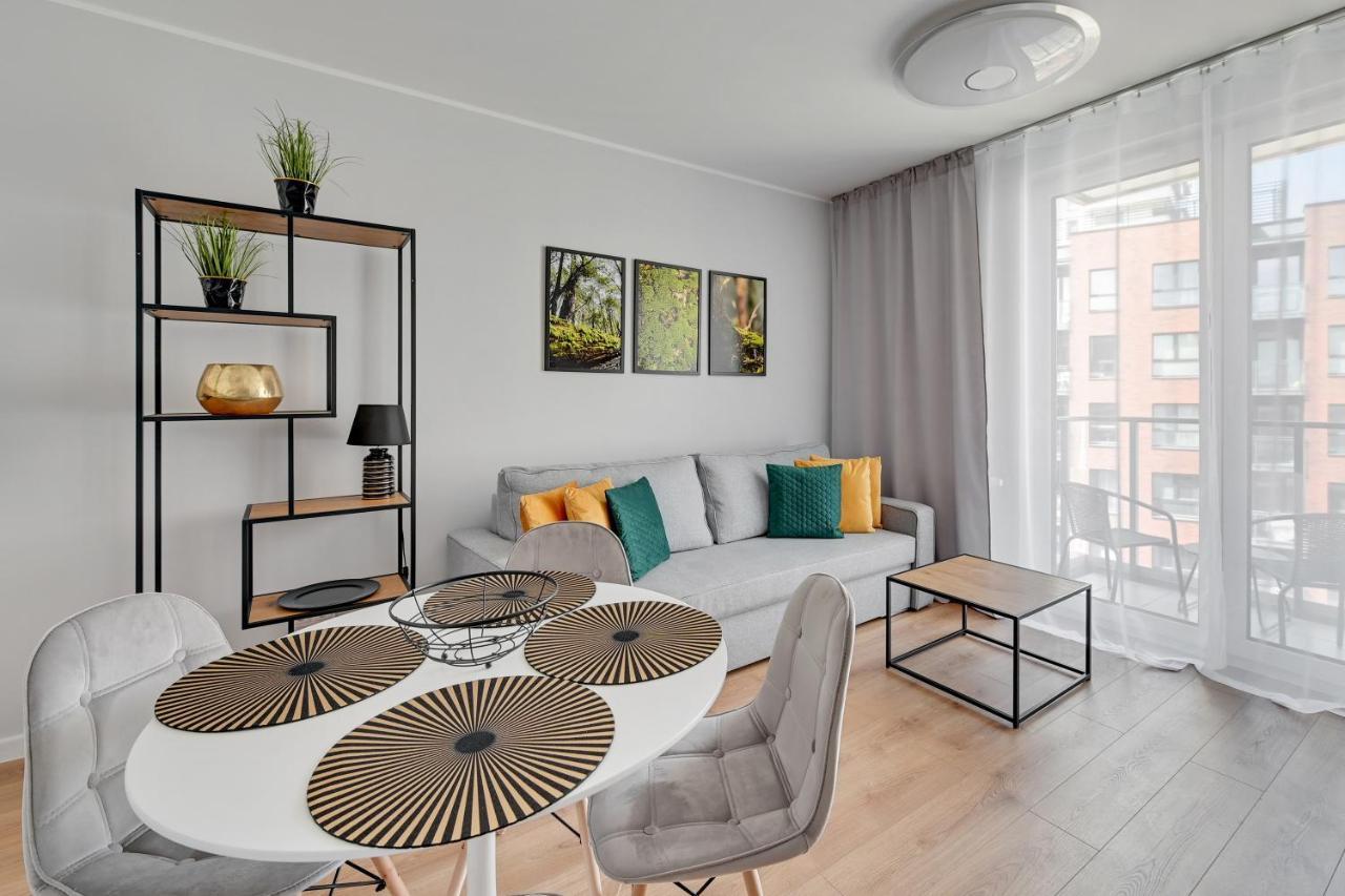 Aura 40 City Center & Free Parking By Downtown Apartments 格但斯克 外观 照片
