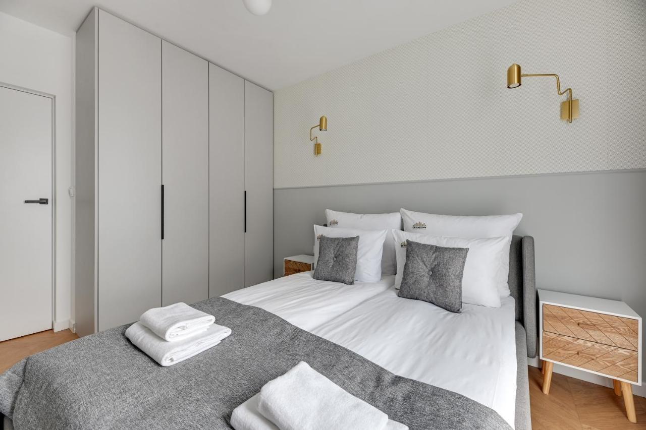 Aura 40 City Center & Free Parking By Downtown Apartments 格但斯克 外观 照片
